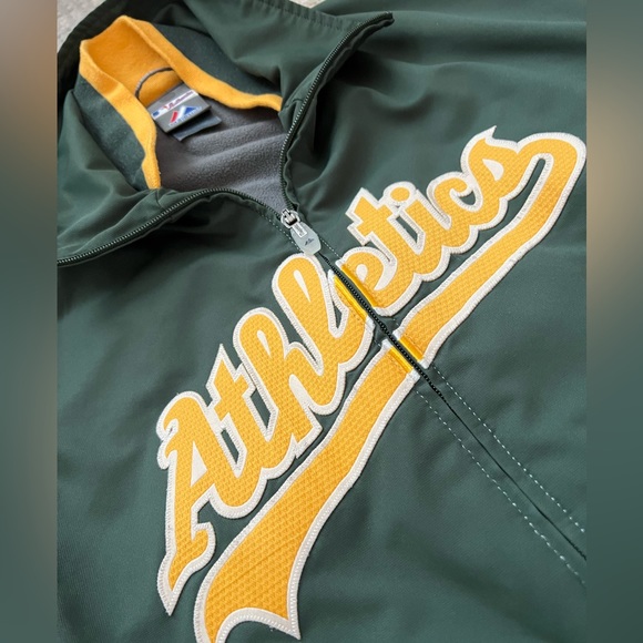 Women’s Vintage Oakland Athletics A's Dugout Jacket Size L Authentic Majestic - Picture 2 of 10